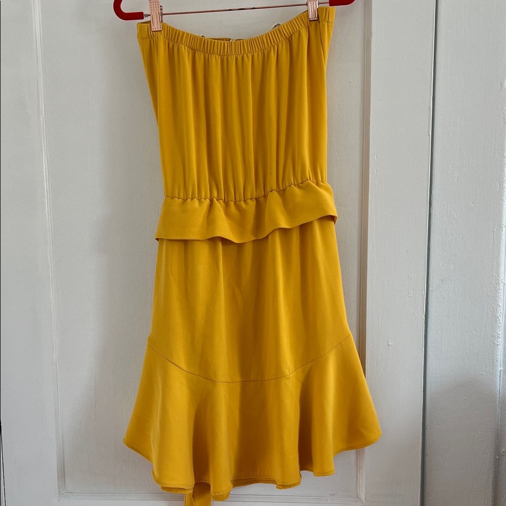 Halston Heritage Mustard Strapless Dress - Picture 3 of 9
